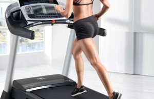 七色健身指南-跑步机对人体有哪些好处？